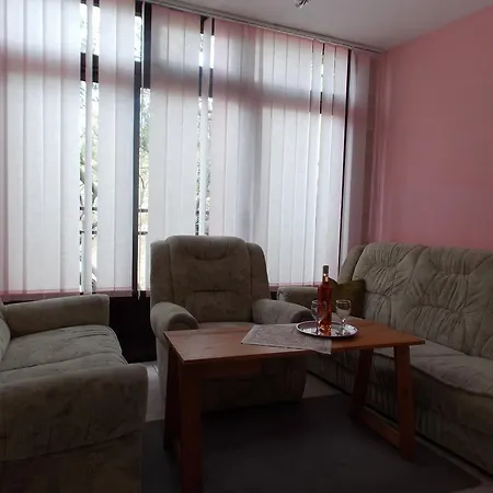 Grebenar Apartment *